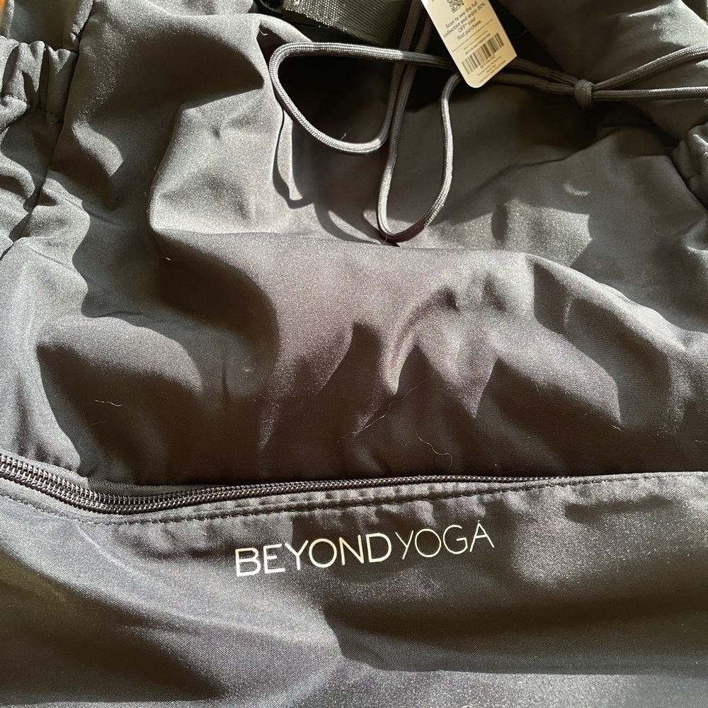 Beyond Yoga Convertible Backpack - Picture 9 of 11